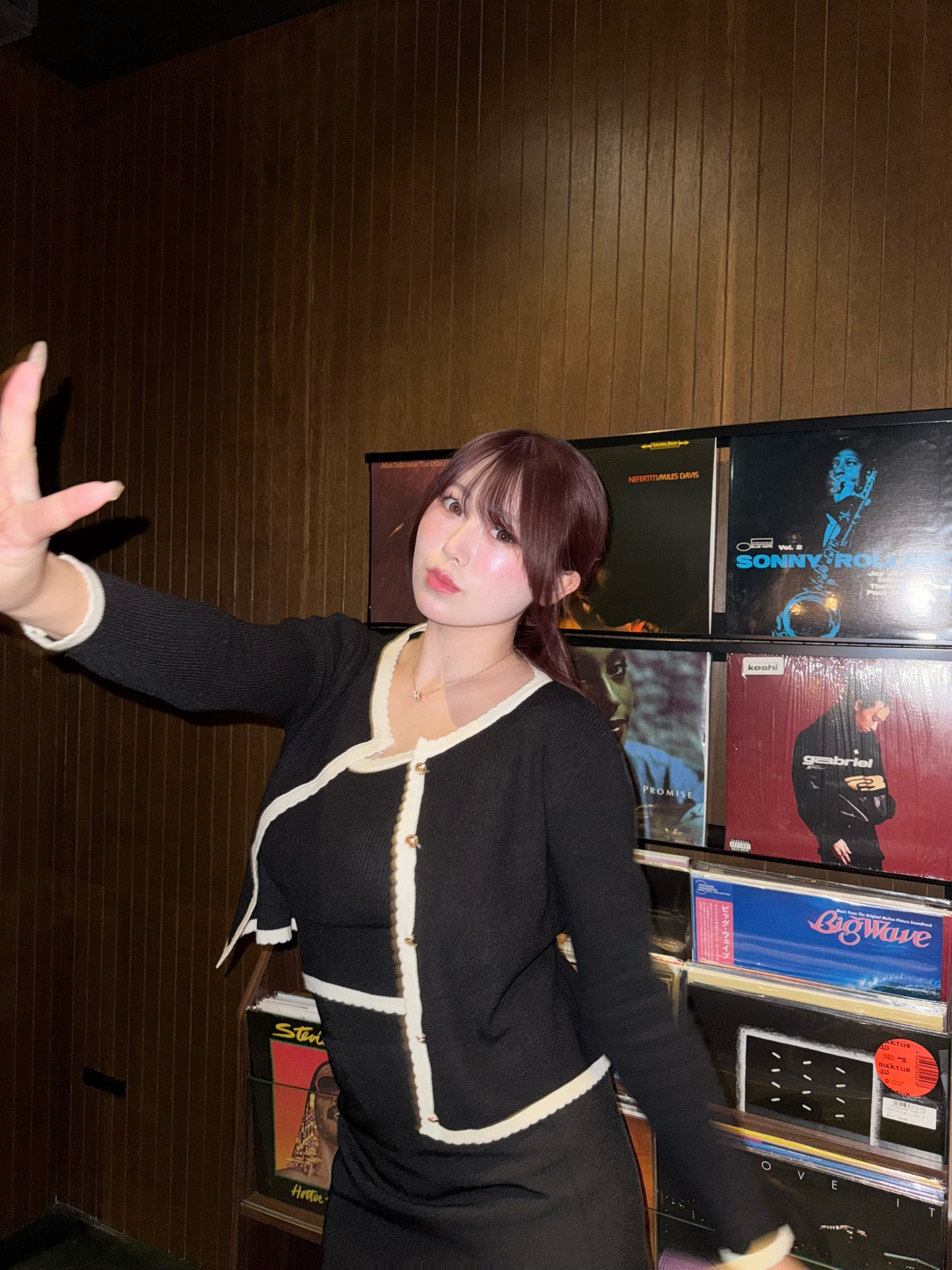 大人ガーリーバイカラーカーデ