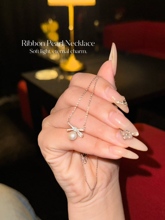 Ribbon Pearl Necklace
